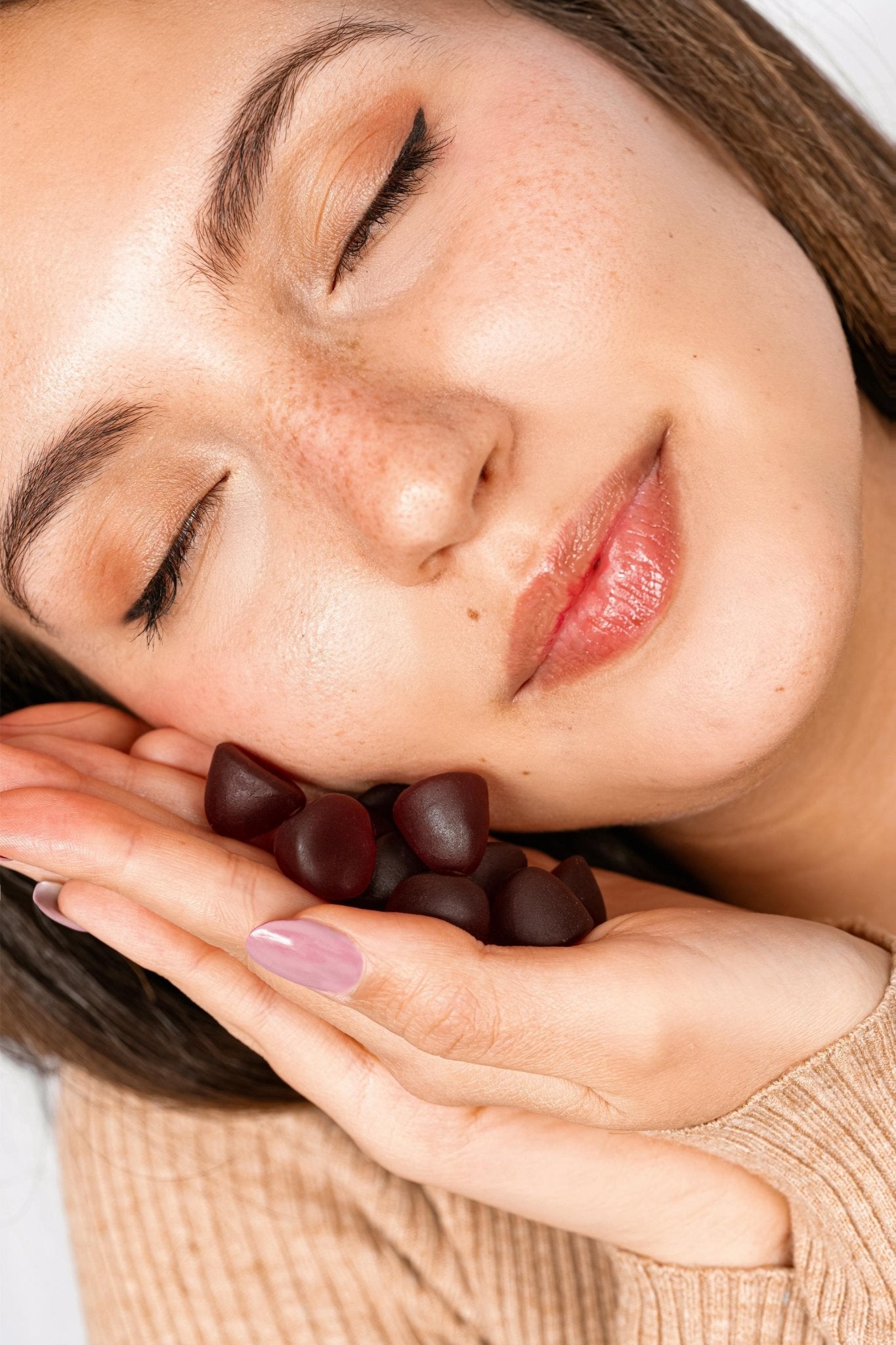 Pourquoi dormons-nous moins bien en vieillissant ? Le rôle clé de la mélatonine - Pectino : Les vitamines et les minéraux